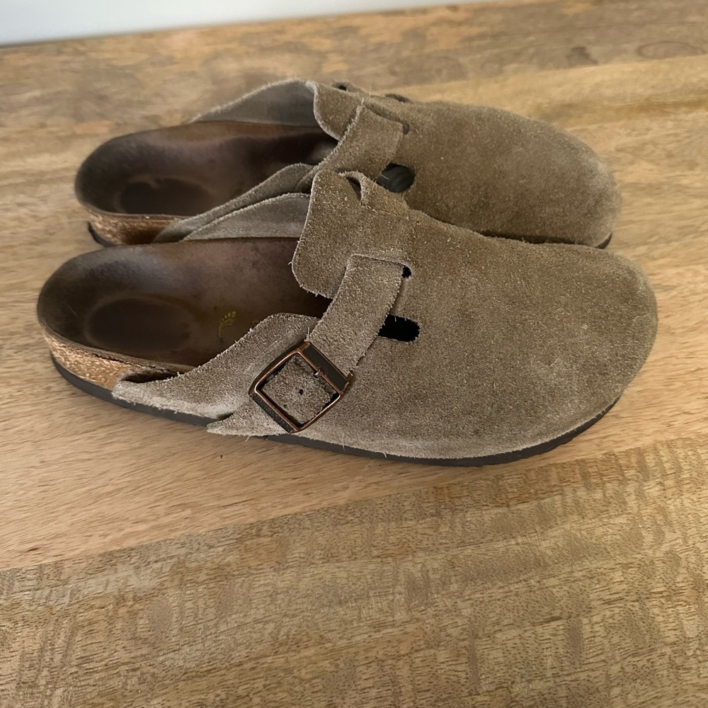 Taupe Birkenstock Bostons